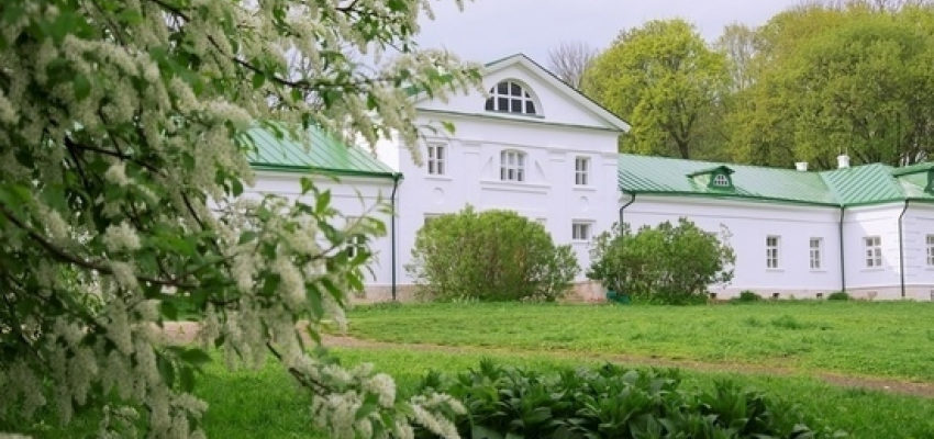 Музей-усадьба "Ясная Поляна" отмечает 100-летний юбилей